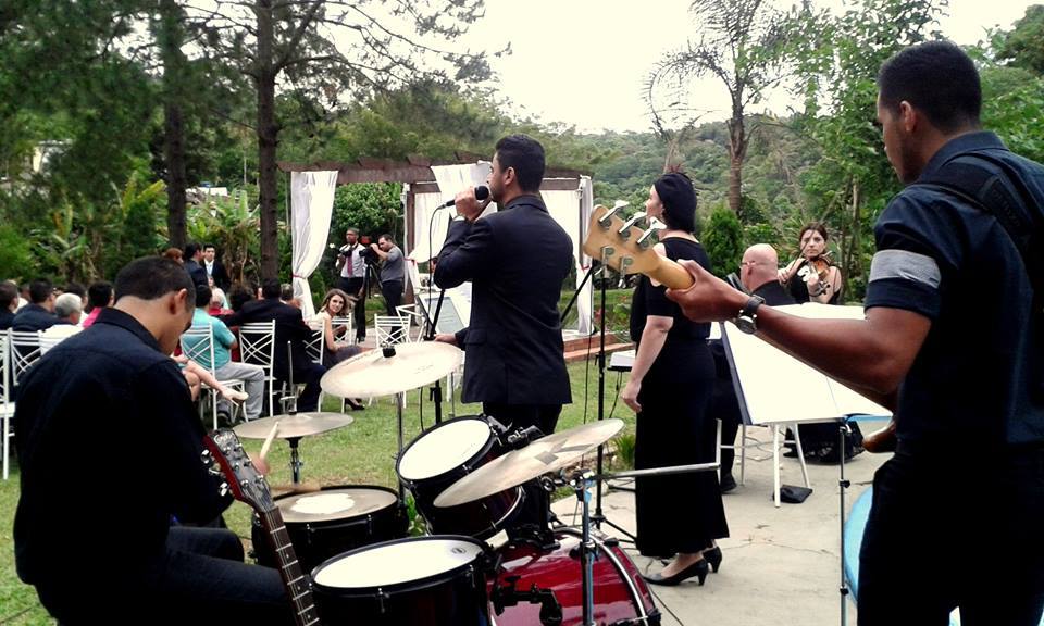 Cantores em Casamento